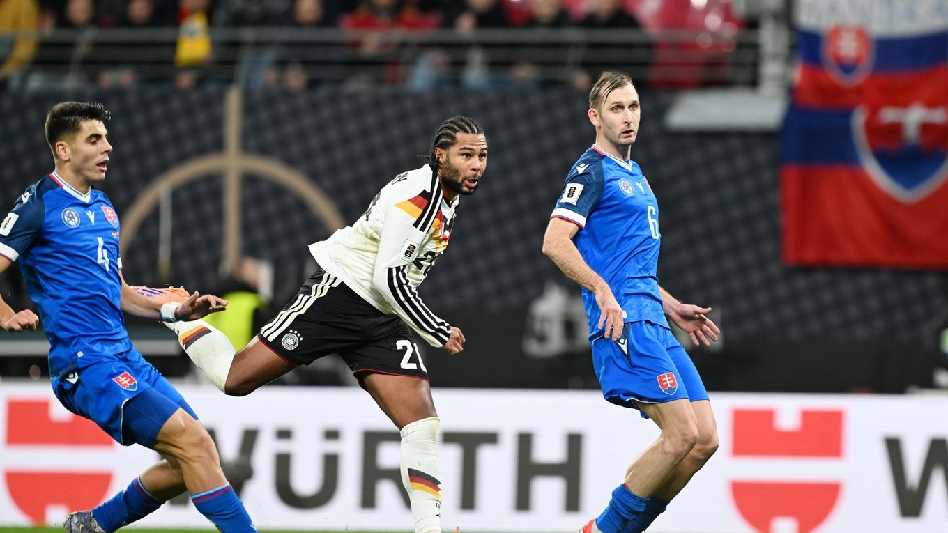 Vľavo Adam Obert a vpravo Norbert Gyömbér v zápase proti Nemecku.