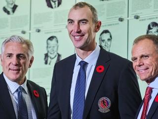 Zdeno Chára bol uvedený do Siene slávy v Toronte.