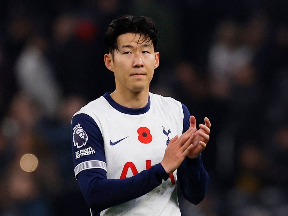 Son Heung-min v drese Tottenham Hotspur.