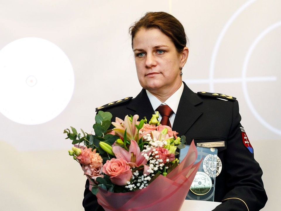  Zuzana Rehák-Štefečeková