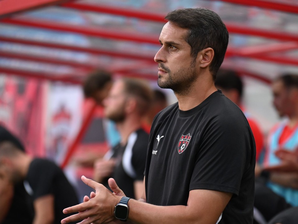 Na snímke tréner Trnavy Antonio Muňoz počas prvého zápasu 2. predkola Konferenčnej ligy FC Spartak Trnava - CSKA 1948 Sofia.