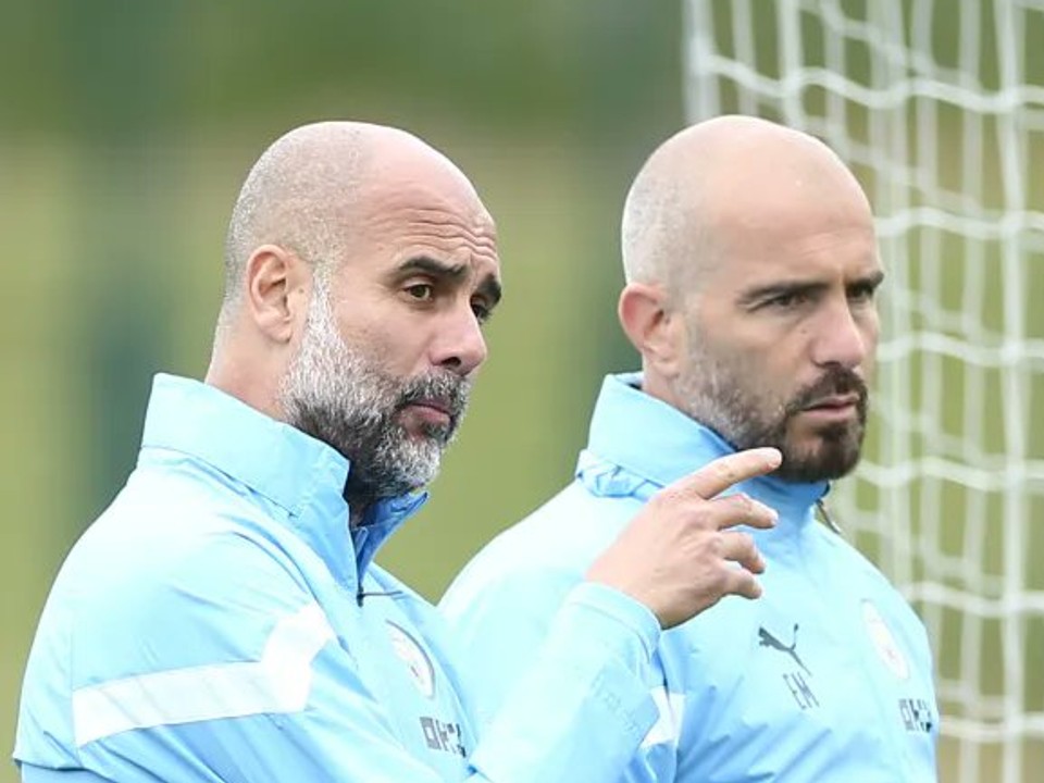 Pep Guardiola a Enzo Maresca.