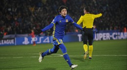 Hráč Rostova Sardar Azmoun sa teší z gólu do siete Bayernu Mníchov.