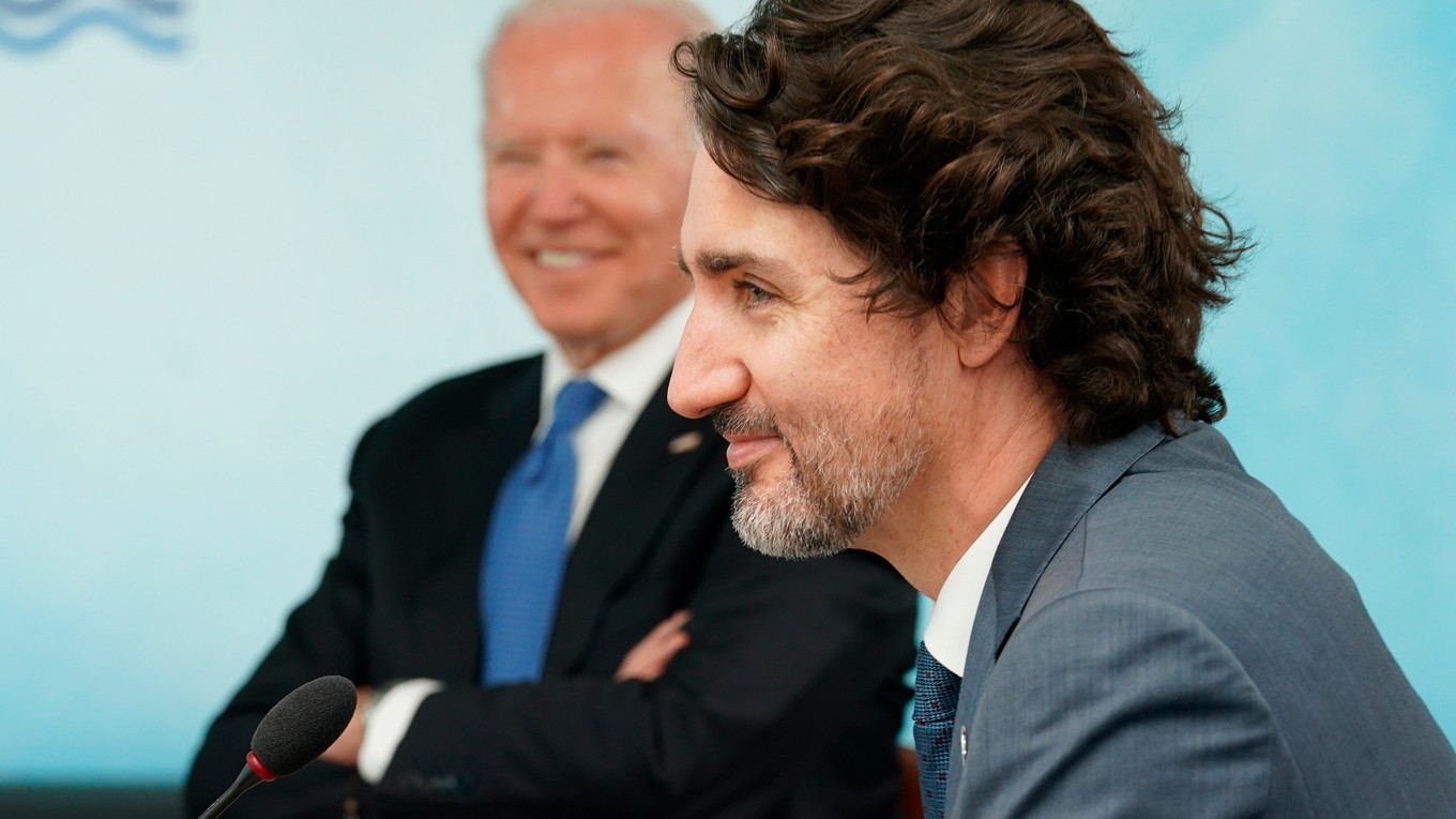 Joe Biden a Justin Trudeau.