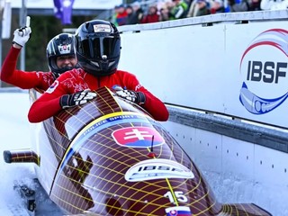 Bobistky Viktória Čerňanská a Lucia Mokrášová