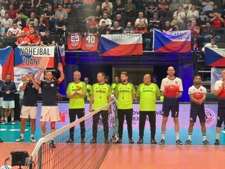 Pred finále trojíc Česko - Slovensko.