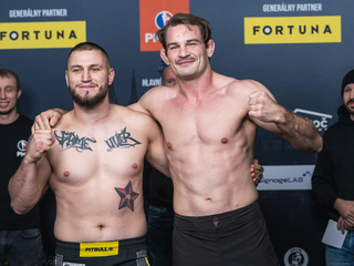 Polívka (vľavo) a Duczmal na vážení.