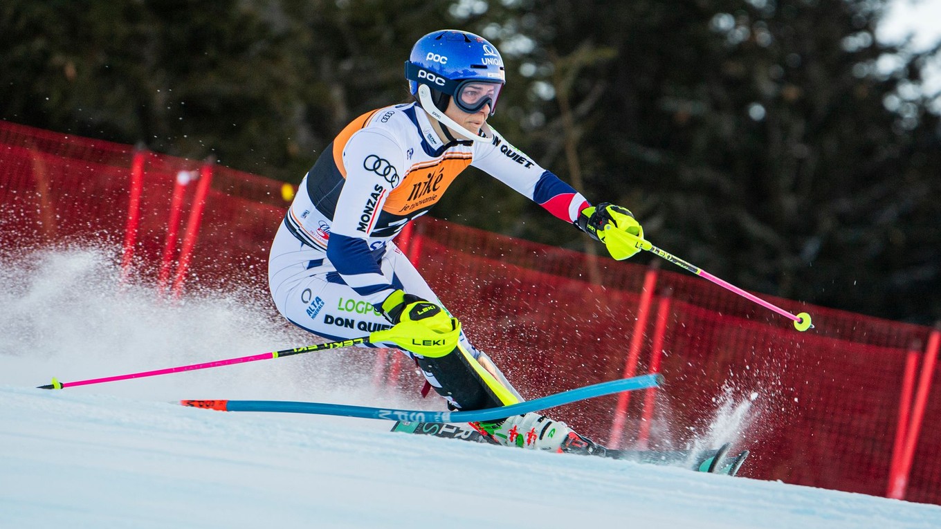 Martina Dubovská počas slalomu v rámci Svetového pohára v Jasnej 2024. 