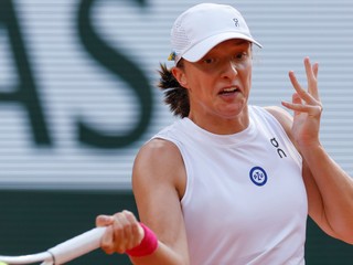 ONLINE prenos z finále Roland Garros 2023: Iga Swiateková - Karolína Muchová, LIVE dnes.