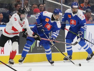 Andreas Straka v zápase Slovensko - Kanada na Hlinka Gretzky Cupe 2024.