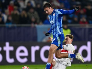 David Strelec v zápase Ligy  majstrov ŠK Slovan Bratislava - VfB Stuttgart.