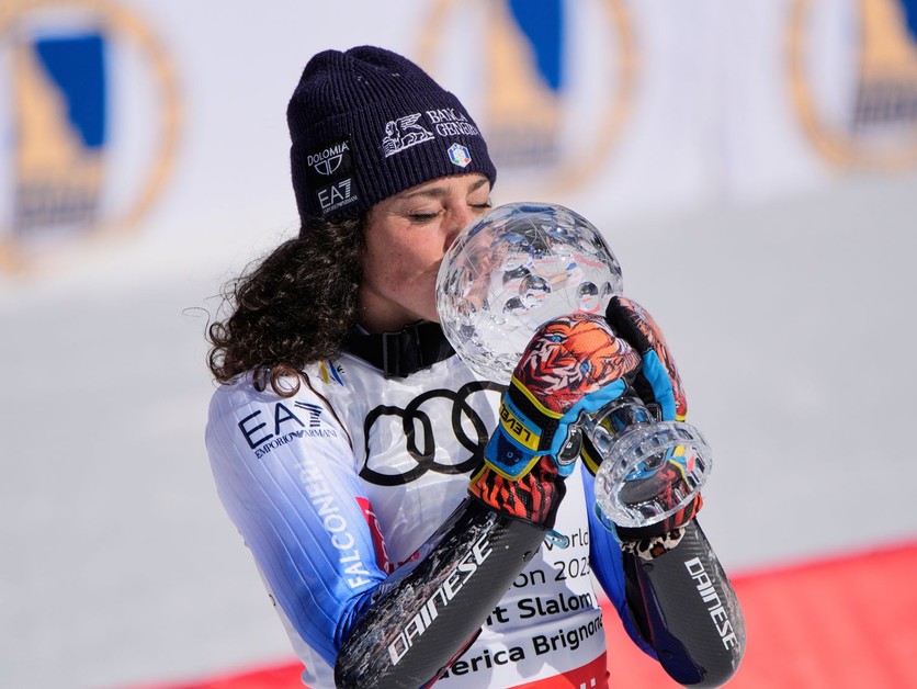 Federica Brignone získala malý glóbus v obrovskom slalome. 