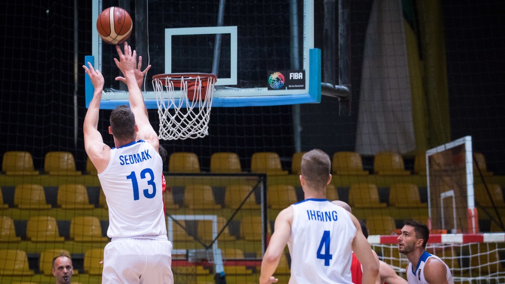 Slovenskí basketbalisti začínajú boj o ME. Chcú hrať hlavne jednoducho a rýchlo