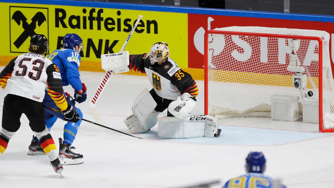 Pozrite si výsledok a priebeh zápasu Kazachstan - Nemecko na MS v hokeji 2021.