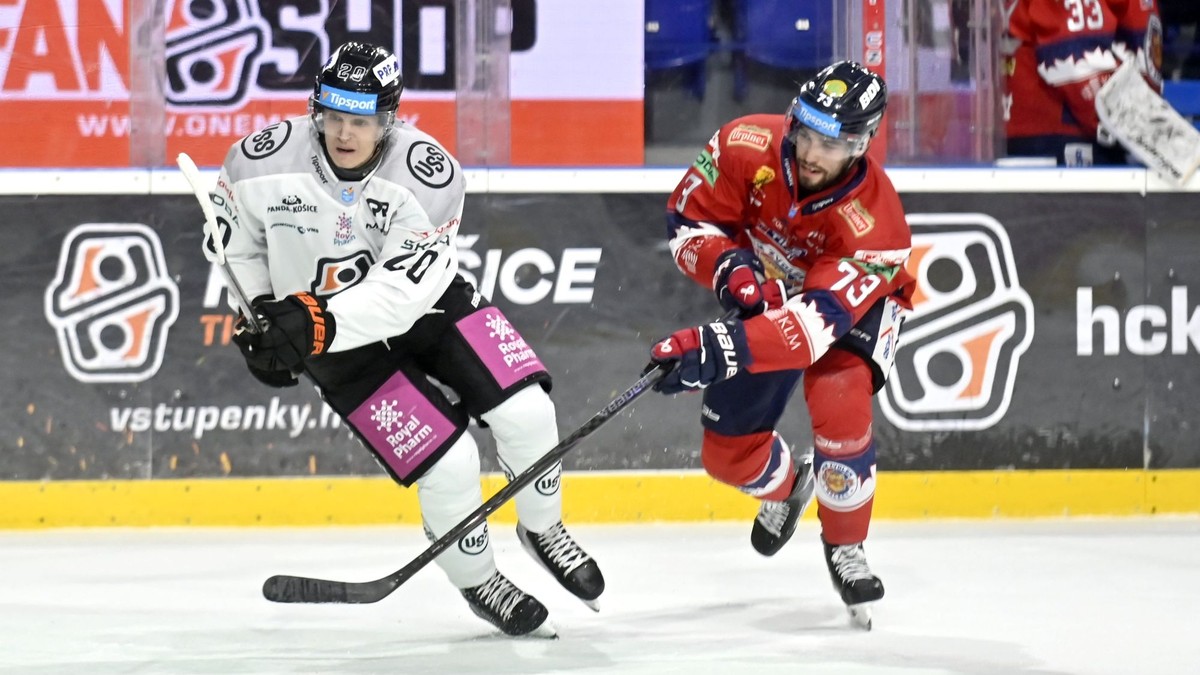 Zľava Peter Repčík (Košice) a Michal Beňo (Zvolen)