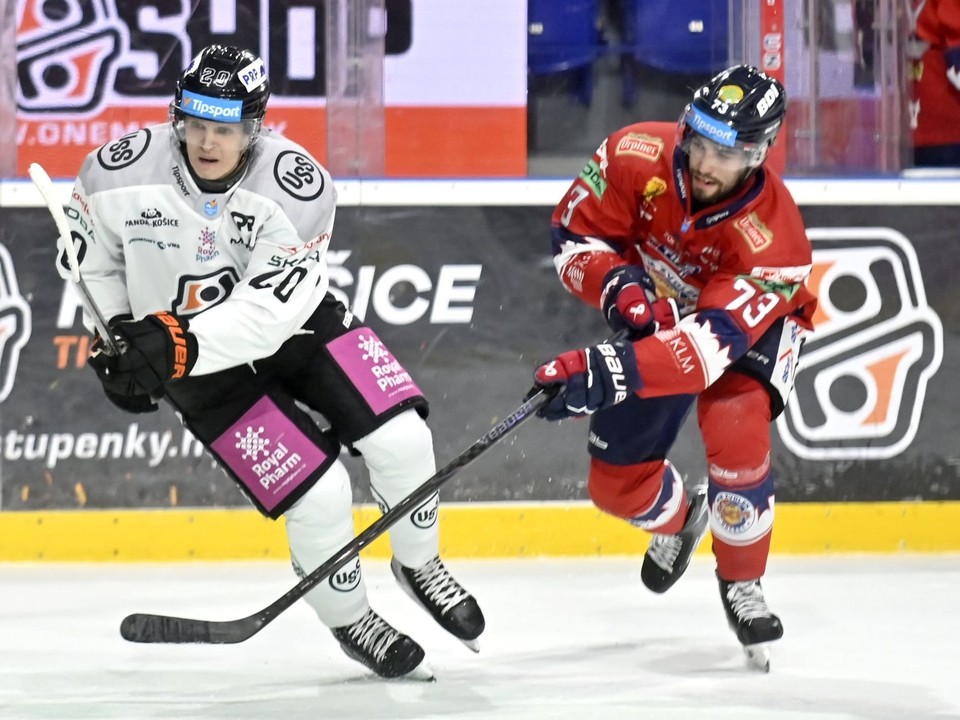 Zľava Peter Repčík (Košice) a Michal Beňo (Zvolen)