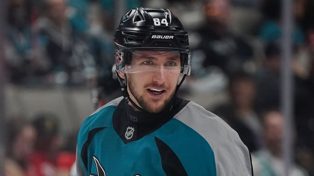 Pavol Regenda v drese San Jose