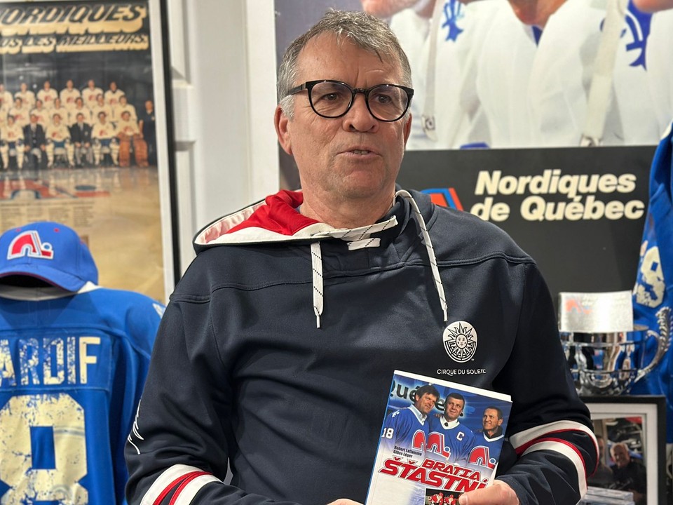 Spisovateľ a novinár, autor knihy o bratoch Šťastných Robert Laflamme.