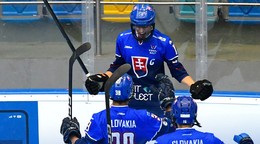 Radosť slovenských hokejbalistov do 16 rokov