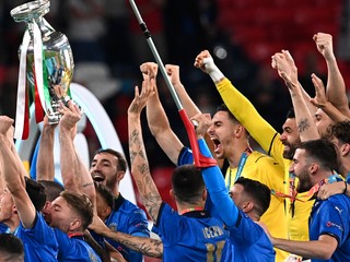 Futbalisti Talianska sa tešia z titulu na ME vo futbale (EURO 2020 / 2021).