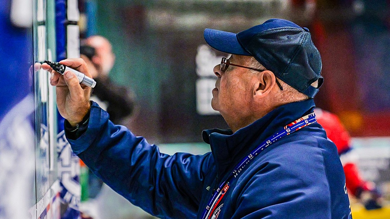 Peter Mikula 
