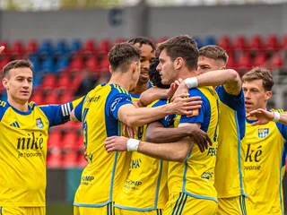 Hráči Košíc oslavujú gól.