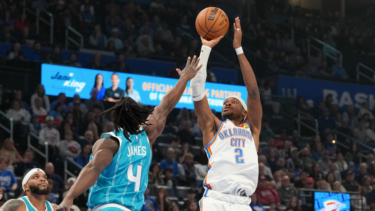 Momentka zo zápasu Oklahoma City Thunder - Charlotte Hornets 