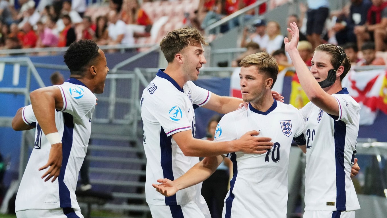 James McAtee oslavuje gól počas zápasu Španielsko - Anglicko vo štvrťfinále na EURO U21 2025 (ME vo futbale do 21 rokov).