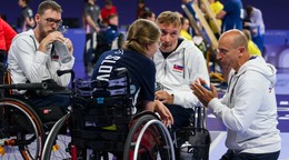 Tréner Martin Gabko, slovenskí reprezentanti v bocci Róbert Mezík (BC2), Tomáš Král (BC1) a Eliška Jankechová (BC2).