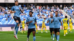 Mykola Kucharevyč, Ibrahim Rahim, Kyriakos Savvidis a Kenan Bajrič (všetci Slovan) sa tešia z gólu počas zápasu 6. kola Niké ligy ŠK Slovan Bratislava - FC Košice.