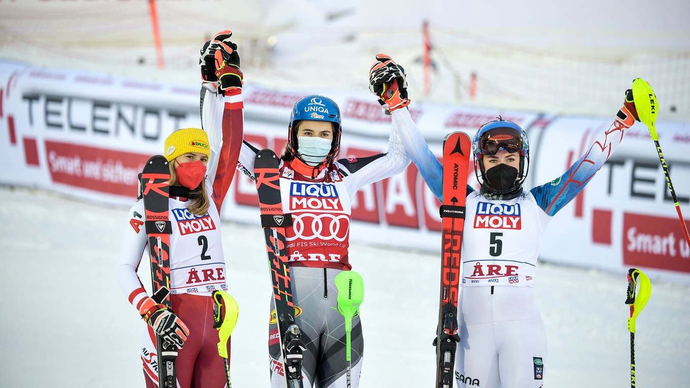 Petra Vlhová vyhrala slalom Svetového pohára v Aare.