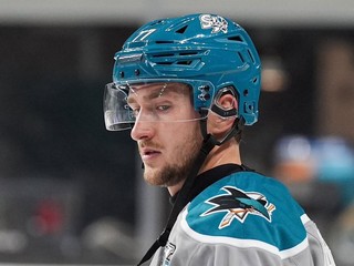 Pavol Regenda v drese tímu San Jose Barracuda.