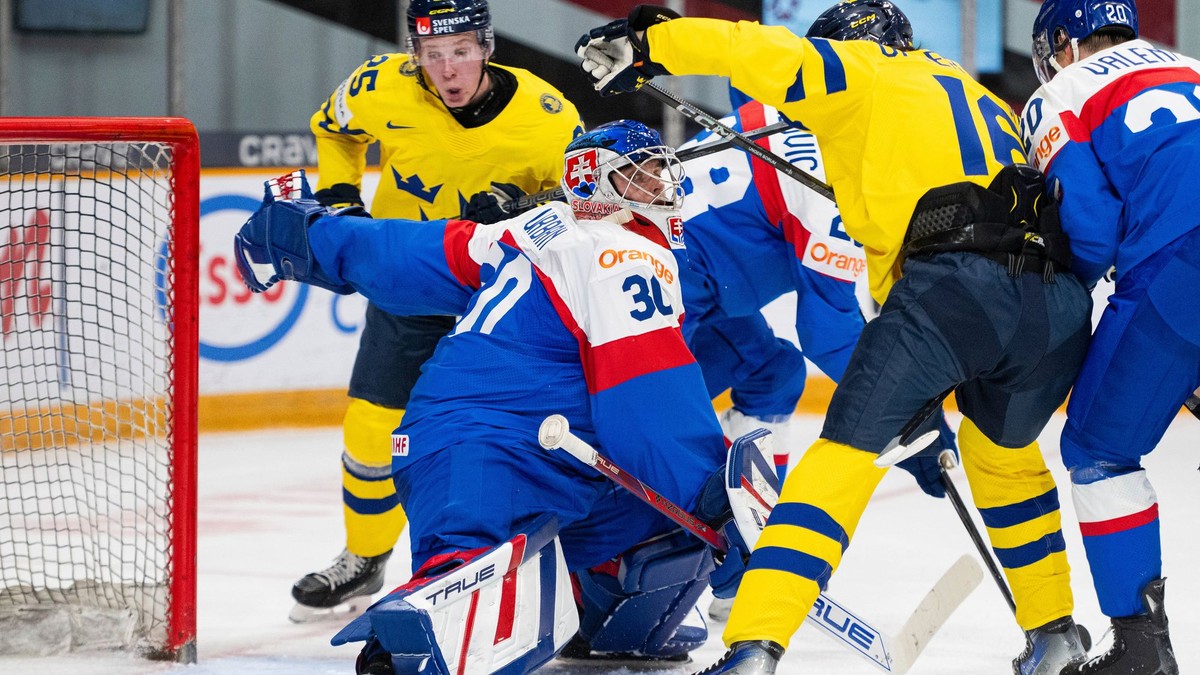 MS v hokeji U20 2025 Zostrih zápasu Slovensko Švédsko (VIDEO)