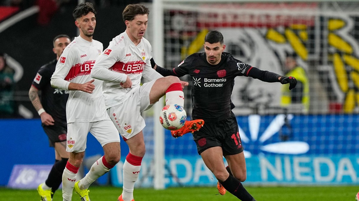 Momentka zo zápasu Bayer Leverkusen - VfB Stuttgart 