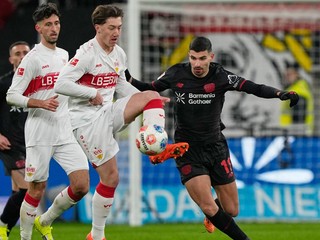 Momentka zo zápasu Bayer Leverkusen - VfB Stuttgart 
