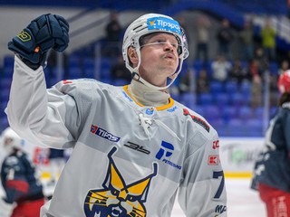 Na snímke Teemu Olavi Lepaus (Spišská Nová Ves) sa teší z gólu.
