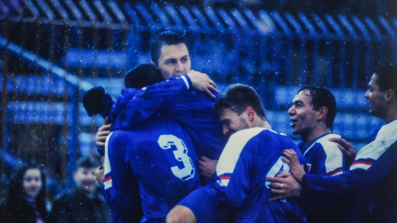 Futbalisti Slovana v sezóne 1991/92 získali federálny titul. 