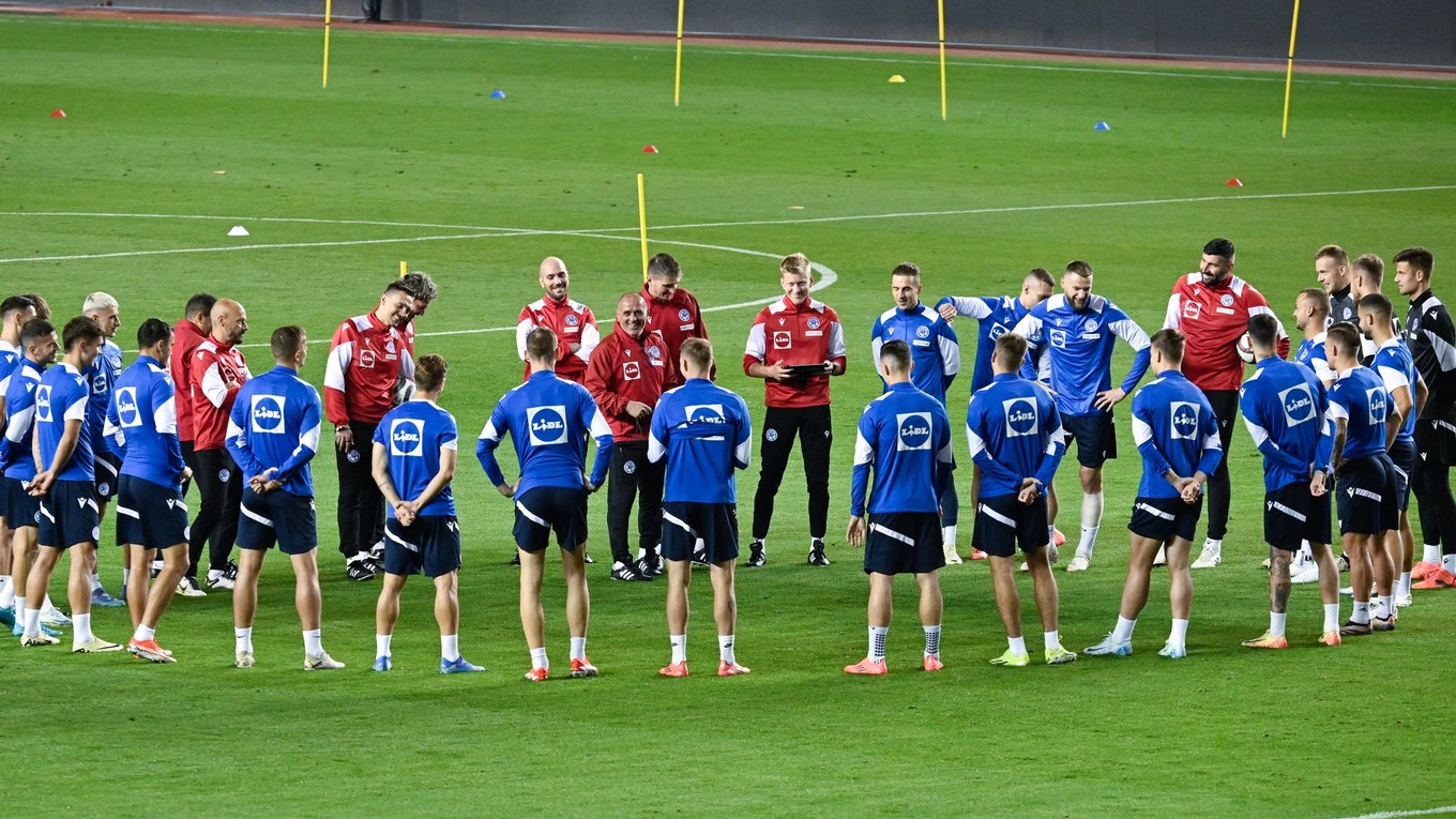 Snímka z tréningu slovenskej futbalovej reprezentácie.
