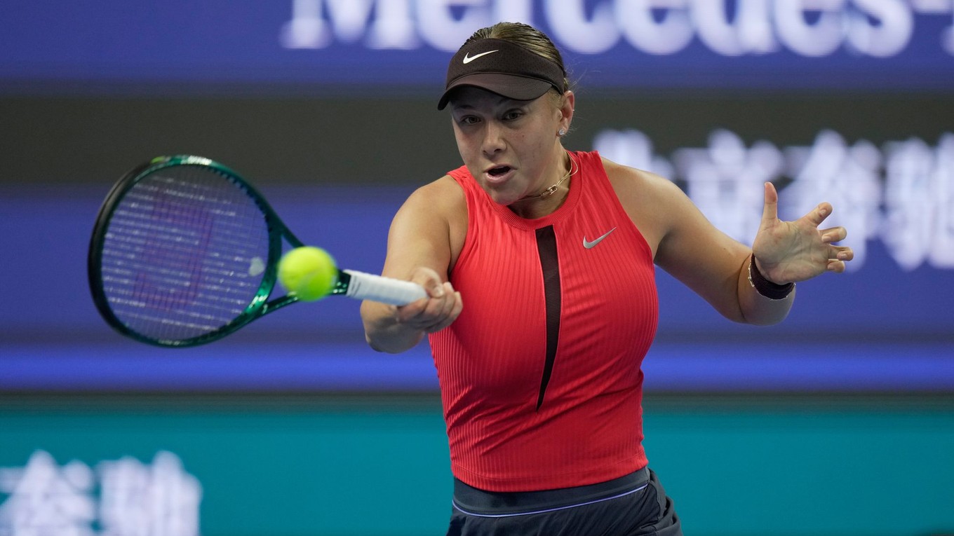 Amanda Anisimovová počas 3. kola na turnaji WTA v Pekingu 2025