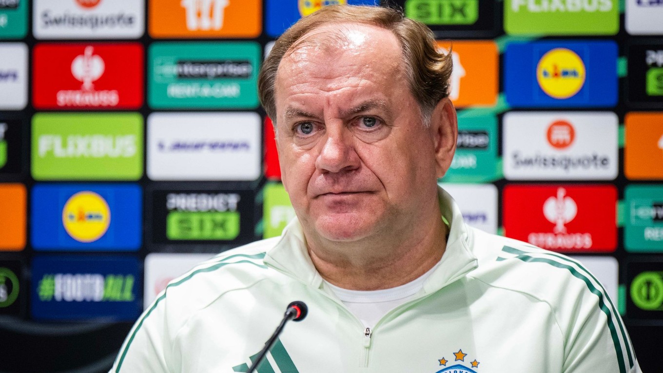 Tréner ŠK Slovan Bratislava Vladimír Weiss st. 