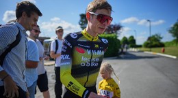 Dánsky cyklista Jonas Vingegaard počas Tour de France 2025. 