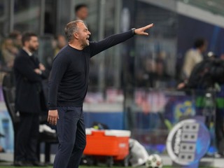 Tréner FC Barcelona Hansi Flick.