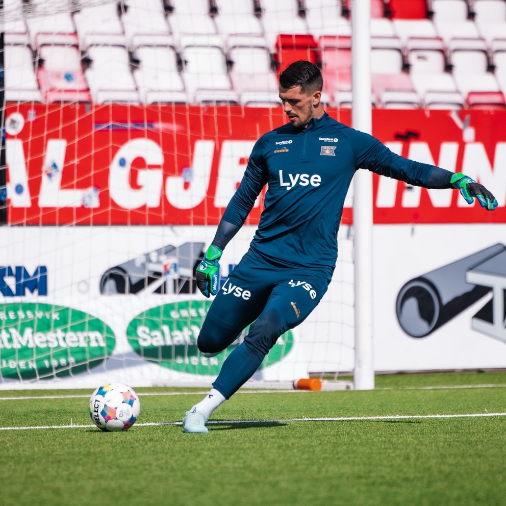 Ľubomír Belko v drese Viking FK.