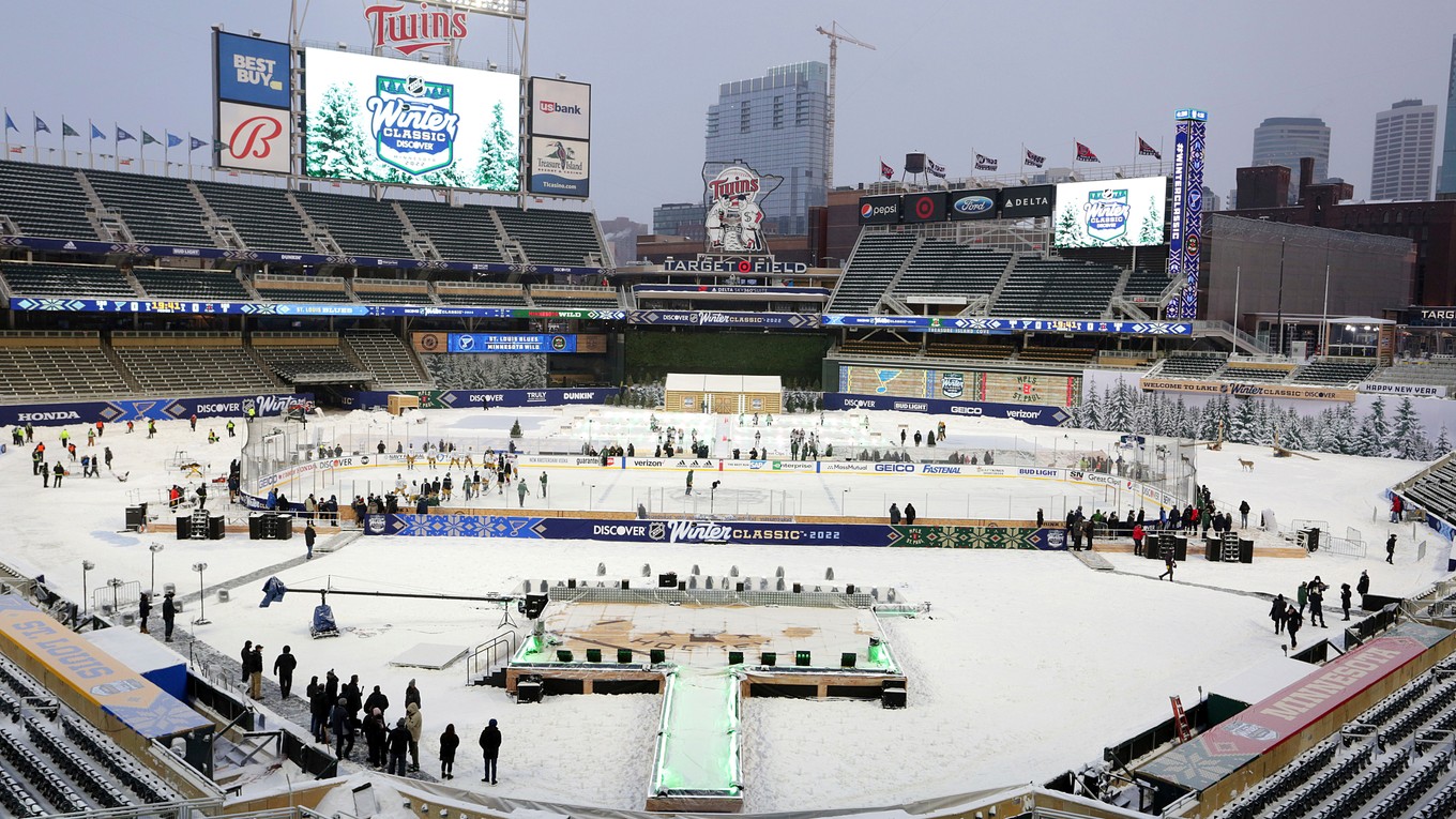 Štadión Target Field v meste Minneapolis bude hostiť novoročný Winter Classic.