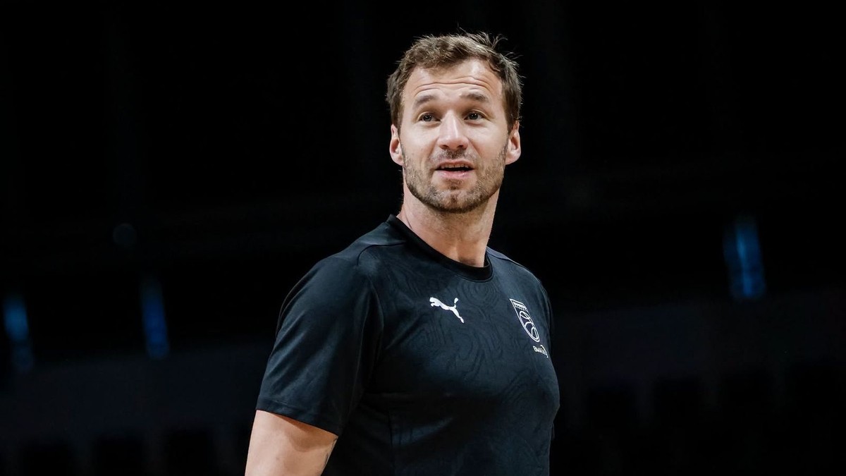 Anton Gavel