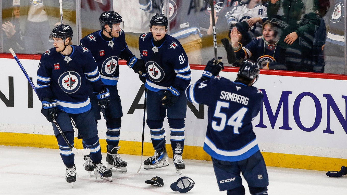 Cole Perfetti strelil hetrik za Winnipeg Jets. 