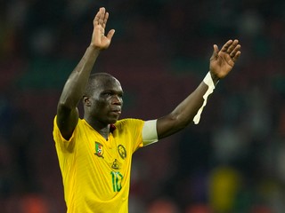 Vincent Aboubakar z Kamerunu sa teší po strelenom góle na turnaji Africký pohár národov 2022.