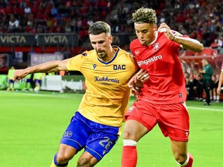 Záber zo zápasu FC Twente Enschede - DAC 1904 Dunajská Streda