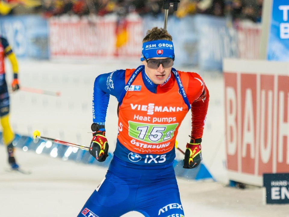 Slovenský biatlonista Jakub Borguľa.
