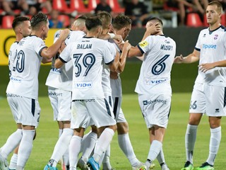 Futbalisti FC ViOn Zlaté Moravce.